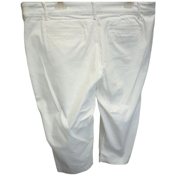 St John’s Bay Women's Pants Capri Mid-Rise White Zip button Up Size 18 New - Picture 4 of 5